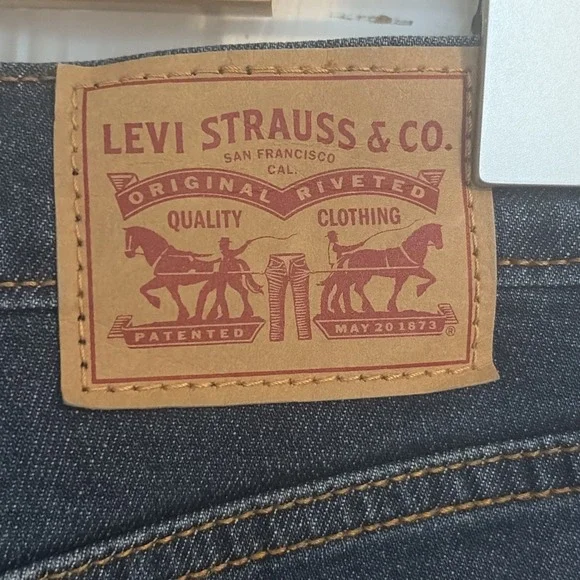 Levi Strauss Wedgie Skinny Jeans Women's Size 32 Dark Wash Button Fly Hi-Rise - Picture 3 of 9